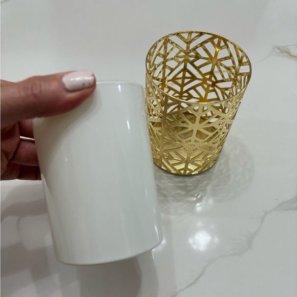 Tory Burch Candle Holder - Picture 4 of 4